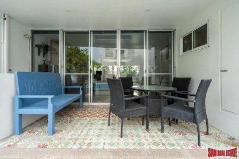 Таунхаус в Бангкоке, Таиланд с 3 спальнями  № 146488 - фото 8