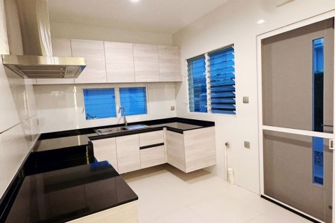 Дом в Чиангмае, Таиланд с 5 спальнями  № 162612 - фото 11