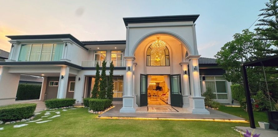 Дом в Чиангмае, Таиланд с 5 спальнями  № 162612