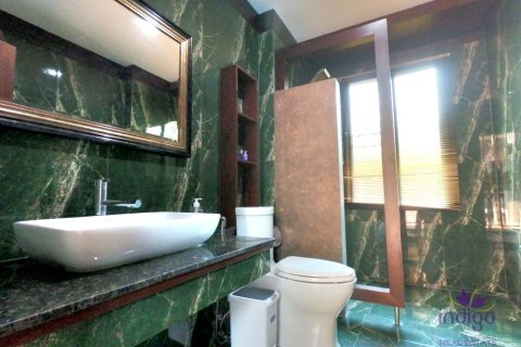 House in Chiang Mai, Thailand 6 bedrooms № 162610 - photo 15