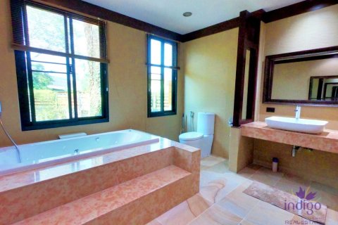House in Chiang Mai, Thailand 6 bedrooms № 162610 - photo 16