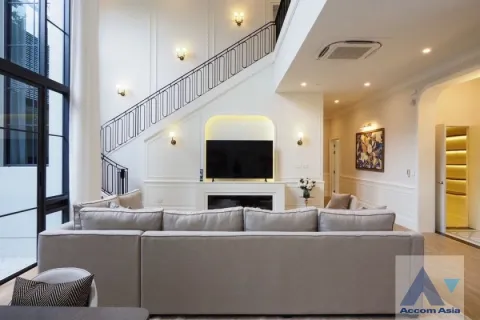 Haus in Bang Kapi, Bangkok, Thailand 4 Schlafzimmer № 219103 - Foto 3