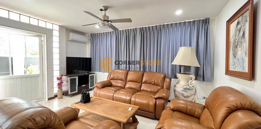 Studio in Pattaya, Thailand № 175621