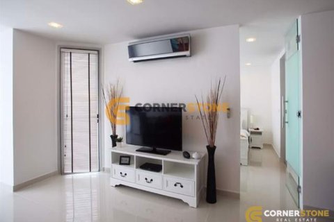 Studio dans le Condo à Pattaya, Thaïlande  № 175622 - photo 3