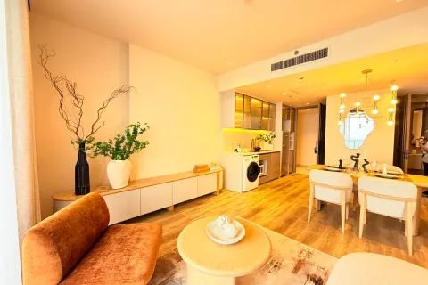 Condominio de 2 dormitorios en Jomtien Beach, Pattaya, Tailandia № 210586 - foto 2