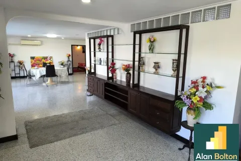 Condominio de 2 dormitorios en Pattaya, Tailandia № 210581 - foto 13