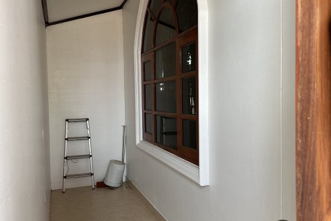 Maison à San Sai, Thaïlande 6 chambres № 140158 - photo 8