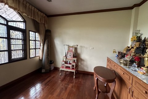 Maison à San Sai, Thaïlande 6 chambres № 140158 - photo 7