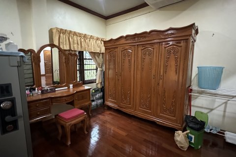 Maison à San Sai, Thaïlande 6 chambres № 140158 - photo 22