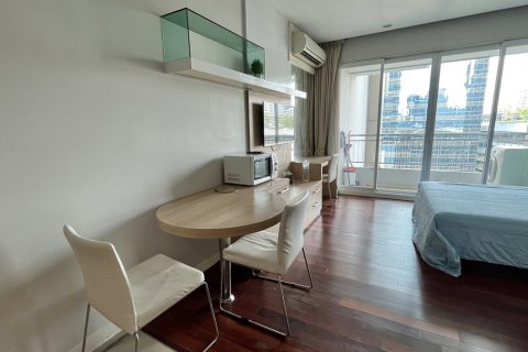 Studio dans le Condo à Khlong Toei, Bangkok, Thaïlande № 205718 - photo 22