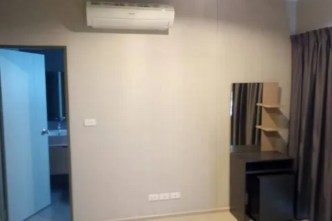 Condo in Samut Prakan, Thailand, 2 bedrooms  № 164500 - photo 9
