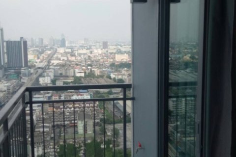 Condo in Samut Prakan, Thailand, 2 bedrooms  № 164500 - photo 14