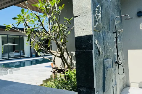 Villa in Phuket, Thailand 4 bedrooms № 164505 - photo 12