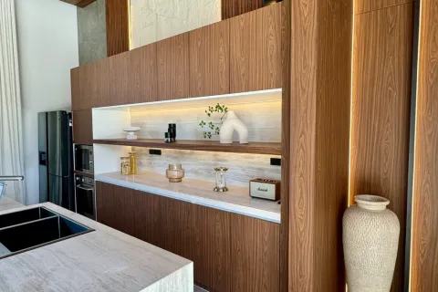 Villa in Phuket, Thailand 4 bedrooms № 164505 - photo 2