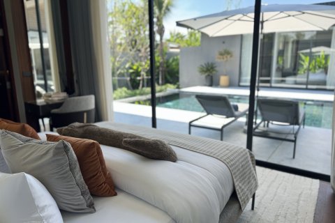 Villa in Phuket, Thailand 4 bedrooms № 164505 - photo 3