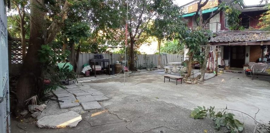 Дом в Чатучаке, Бангкок, Таиланд с 3 спальнями  № 151367