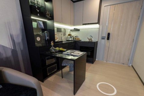 Кондоминиум с 2 спальнями в Дусите, Бангкок, Таиланд № 173302 - фото 5