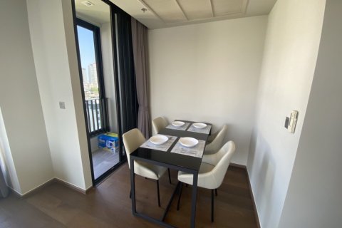 Condo à Khlong Toei, Bangkok, Thaïlande, 2 chambres  № 173307 - photo 2