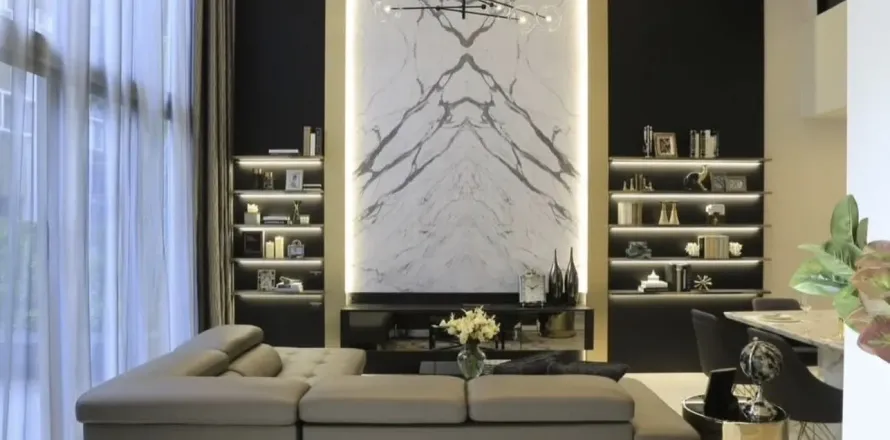 Maison à Watthana, Bangkok, Thaïlande 4 chambres № 173306