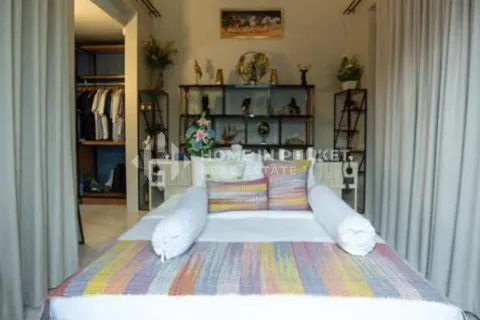 House on Nai Harn Beach, Thailand 4 bedrooms № 167025 - photo 12