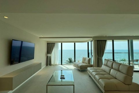Condo à Sattahip, Thaïlande, 1 chambre  № 152611 - photo 2
