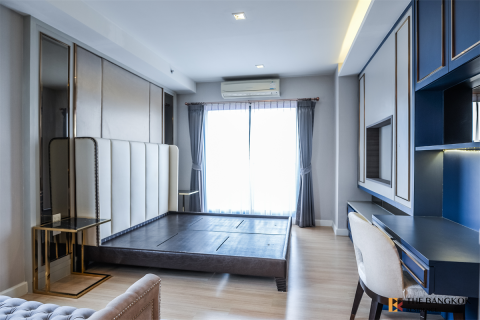 Condo in Bangkok, Thailand, 2 bedrooms  № 185111