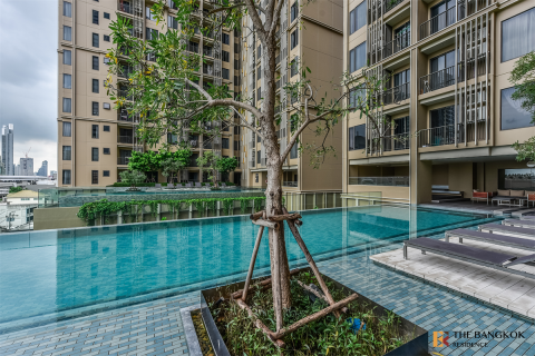 Condo in Bangkok, Thailand, 2 bedrooms № 188176 - photo 8