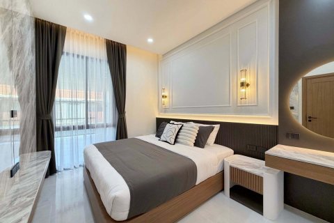 Villa in Phuket, Thailand 3 bedrooms № 167879 - photo 22