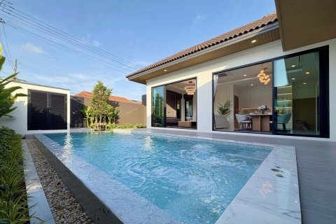 Villa in Phuket, Thailand 3 bedrooms № 167879 - photo 15