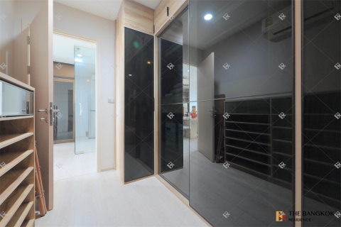 Condo in Bangkok, Thailand, 2 bedrooms  № 186659