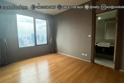 Condo in Ratchathewi, Bangkok, Thailand, 3 bedrooms № 200874 - photo 10