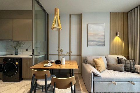 Studio in the Condo in Watthana, Bangkok, Thailand  № 145725 - photo 2