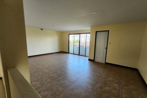 House in Chatuchak, Bangkok, Thailand 4 bedrooms № 151823 - photo 5