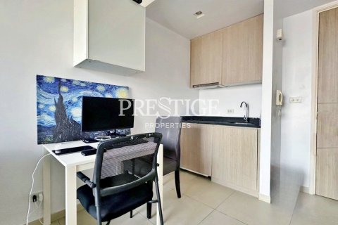 Condo à Pattaya, Thaïlande, 1 chambre  № 209068 - photo 5