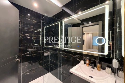 Condo à Pattaya, Thaïlande, 12 chambres № 209071 - photo 12