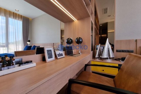 House in Pattaya, Thailand 4 bedrooms № 196759 - photo 20