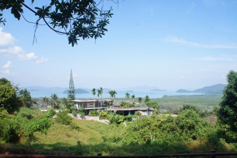 Земельный участок в Паклоке, Таиланд 1742м2 № 159231 - фото 2