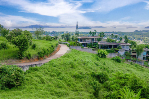 Земельный участок в Паклоке, Таиланд 1742м2 № 159231 - фото 6