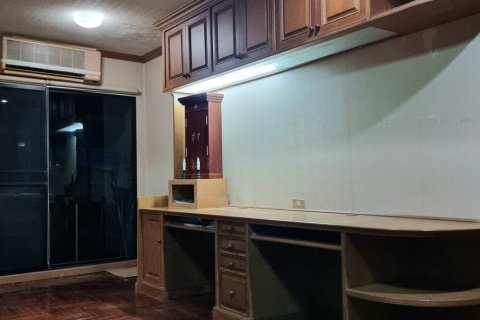 Studio dans le Condo à Ratchathewi, Bangkok, Thaïlande  № 159226 - photo 3