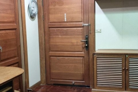Studio dans le Condo à Ratchathewi, Bangkok, Thaïlande  № 159226 - photo 8