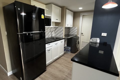 Studio dans le Condo à Chatuchak, Bangkok, Thaïlande  № 159230 - photo 2