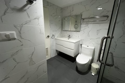 Studio dans le Condo à Chatuchak, Bangkok, Thaïlande  № 159230 - photo 6