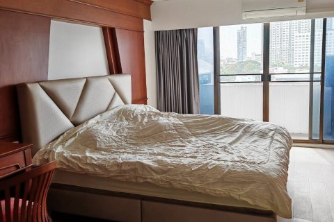 Condo à Phaya Thai, Bangkok, Thaïlande, 2 chambres  № 135390 - photo 8