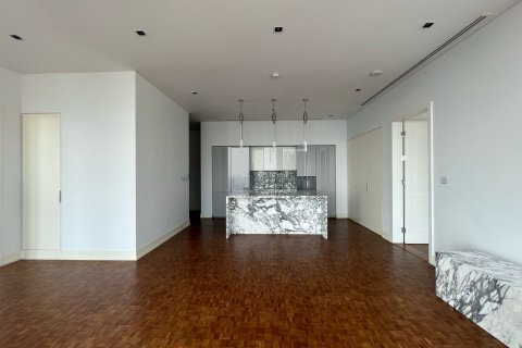 Кондоминиум с 2 спальнями в Банг Раке, Бангкок, Таиланд № 135395 - фото 1