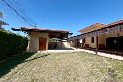 House in San Sai, Thailand 3 bedrooms № 153935 - photo 3