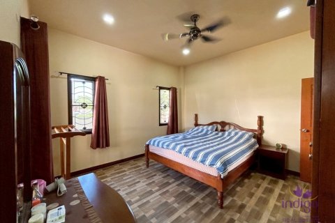 House in San Sai, Thailand 3 bedrooms № 153935 - photo 16
