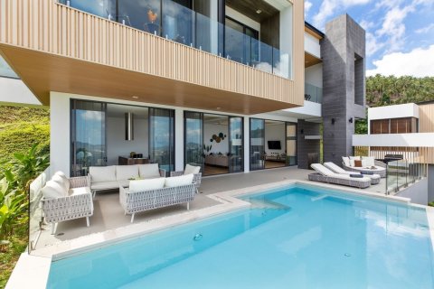 Villa in Ko Samui, Thailand 3 bedrooms № 148740 - photo 1