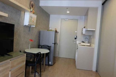 Studio dans le Condo à Ratchathewi, Bangkok, Thaïlande  № 148735 - photo 4