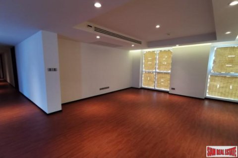 Appartement à Bangkok, Thaïlande 4 chambres № 194025 - photo 4