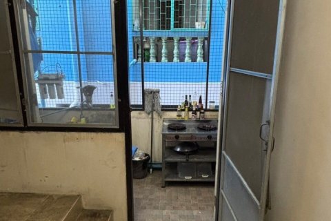 Коммерческая недвижимость в Пхра Прадаенге, Таиланд  № 151786 - фото 8